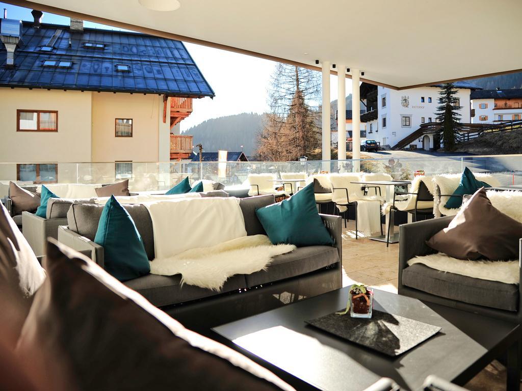 Hotel Roeck Garni Fiss Extérieur photo