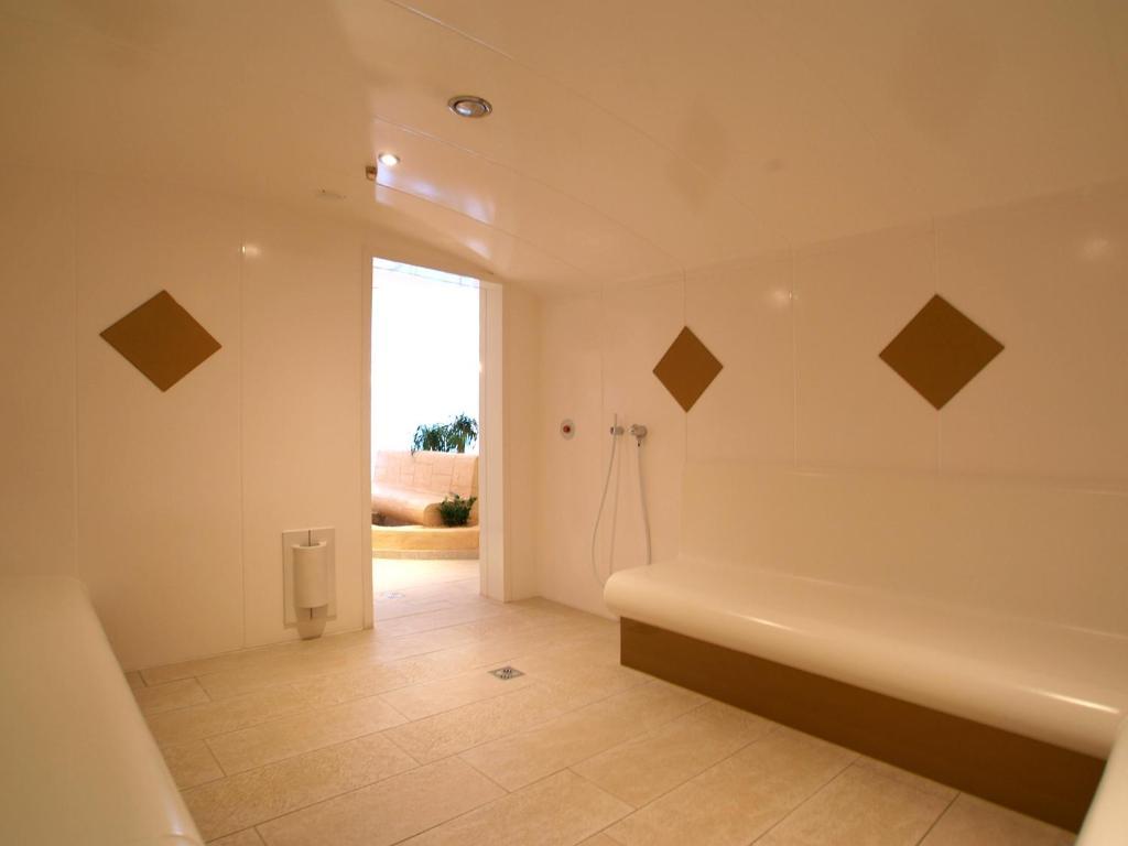 Hotel Roeck Garni Fiss Chambre photo