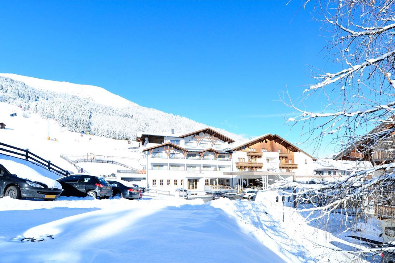 Hotel Roeck Garni Fiss Extérieur photo