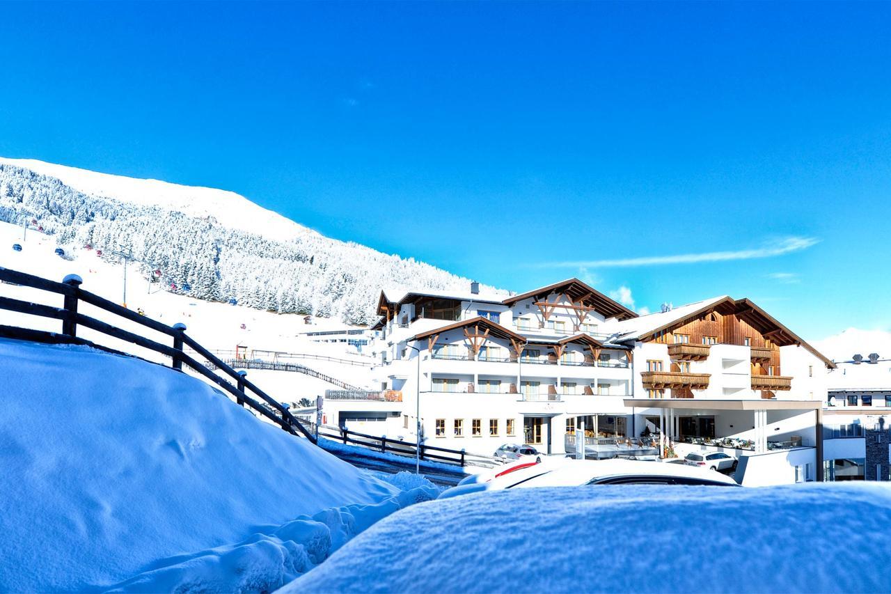 Hotel Roeck Garni Fiss Extérieur photo