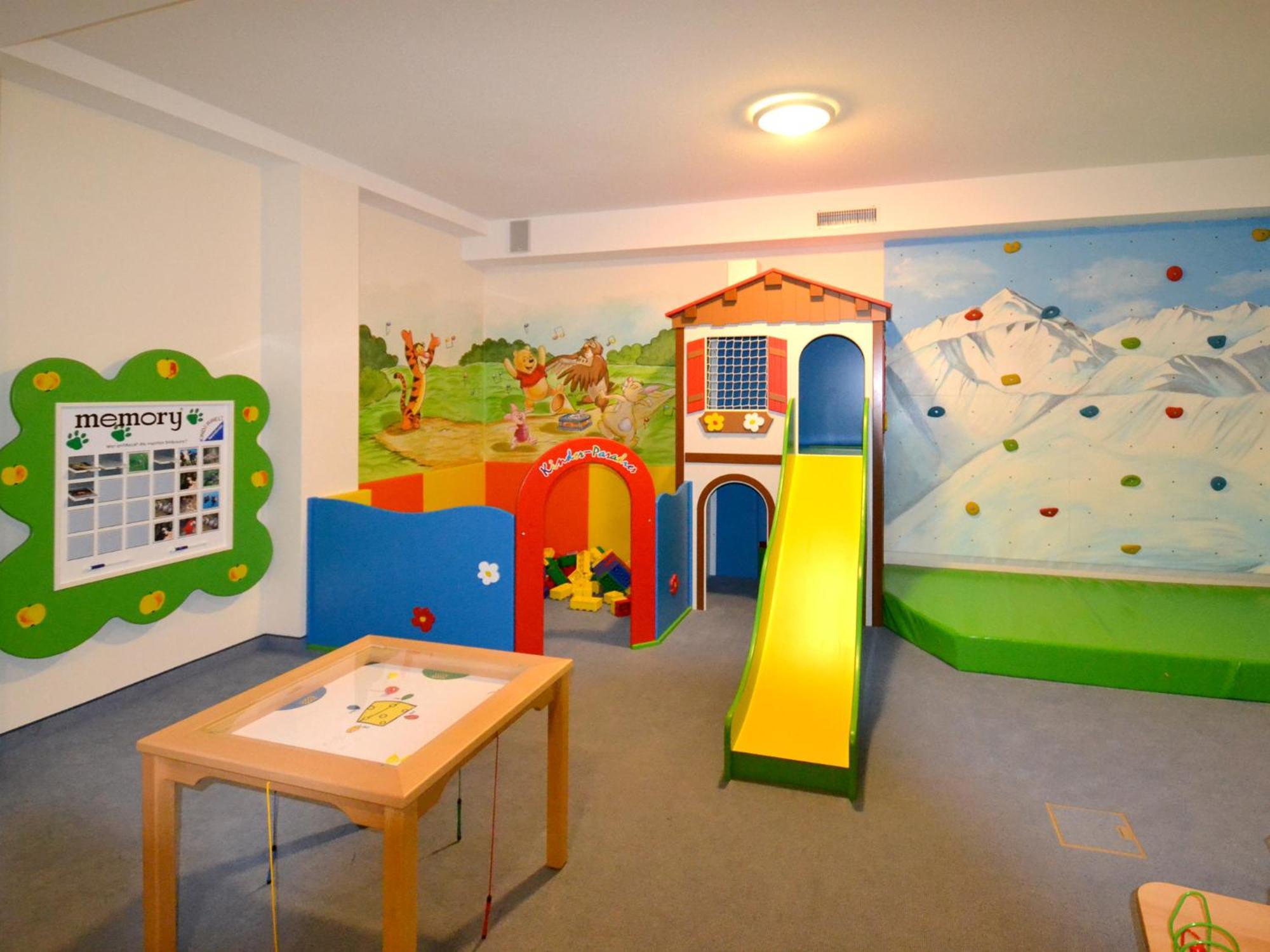 Hotel Roeck Garni Fiss Extérieur photo